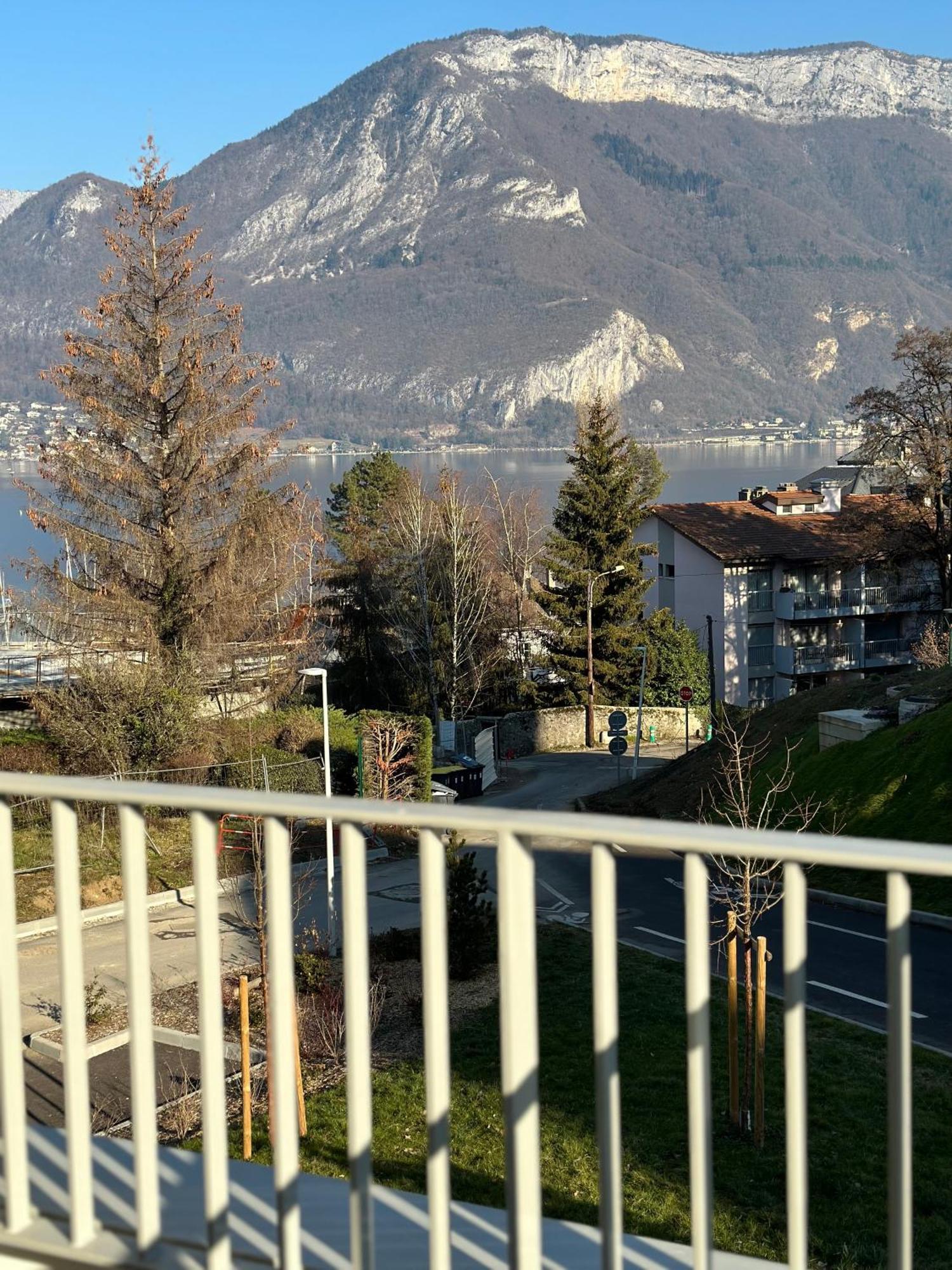 Lac Arte Postale Annecy Eksteriør billede